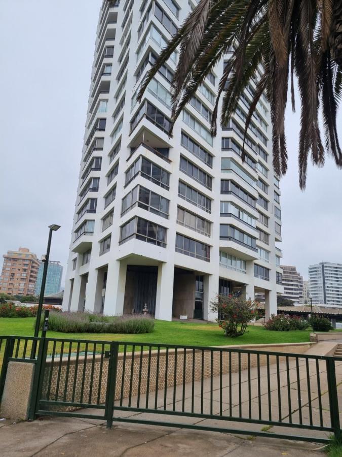 Delpino Vista Al Muelle Vergara *